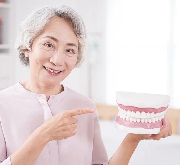 무치악 임플란트의 장점